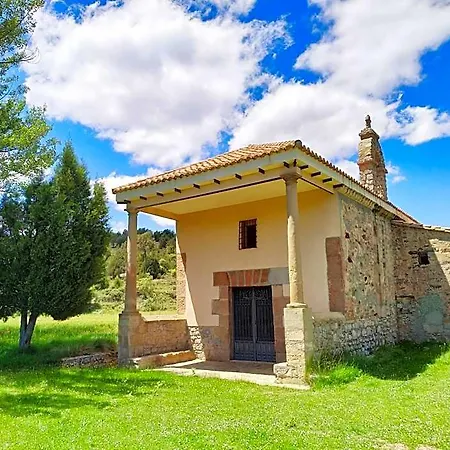 Hotel Rural Curia 2*