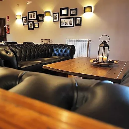 Hotel Rural Curia 2*