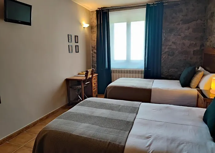 Hotell Rural Curia El Castellar