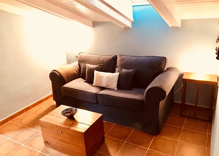 Rural Curia 2* El Castellar