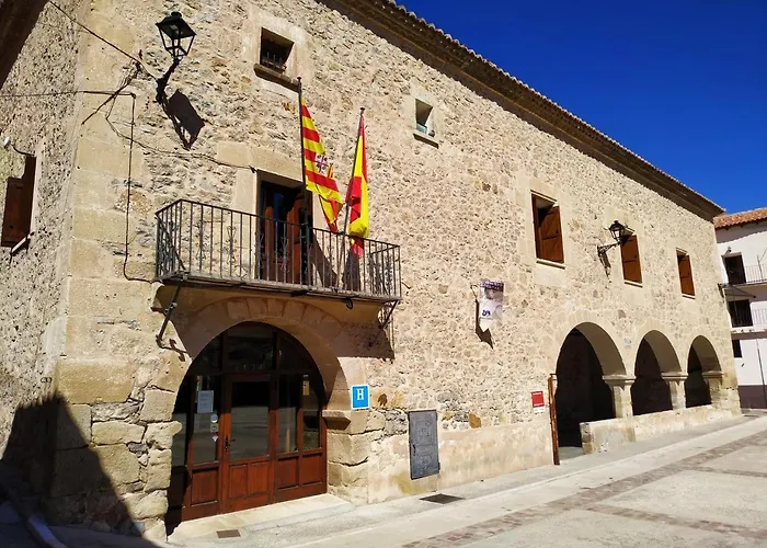 Rural Curia 2* El Castellar