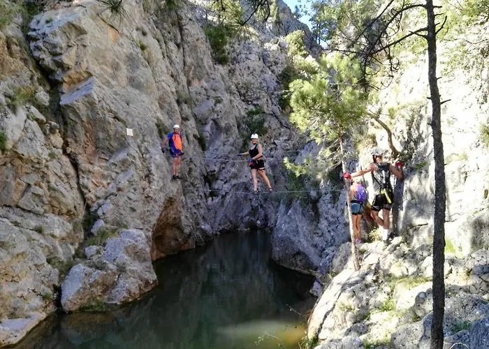 Rural Curia Hotel El Castellar