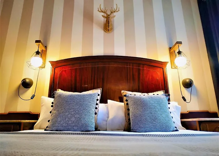 Rural Curia 2* El Castellar