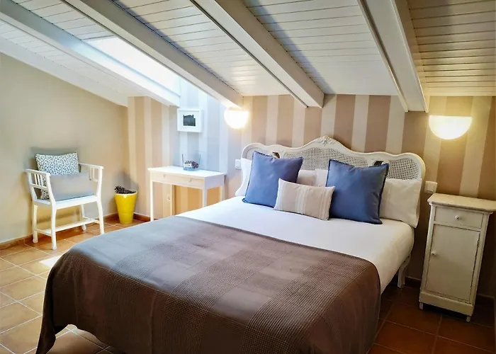 Hotell Rural Curia El Castellar